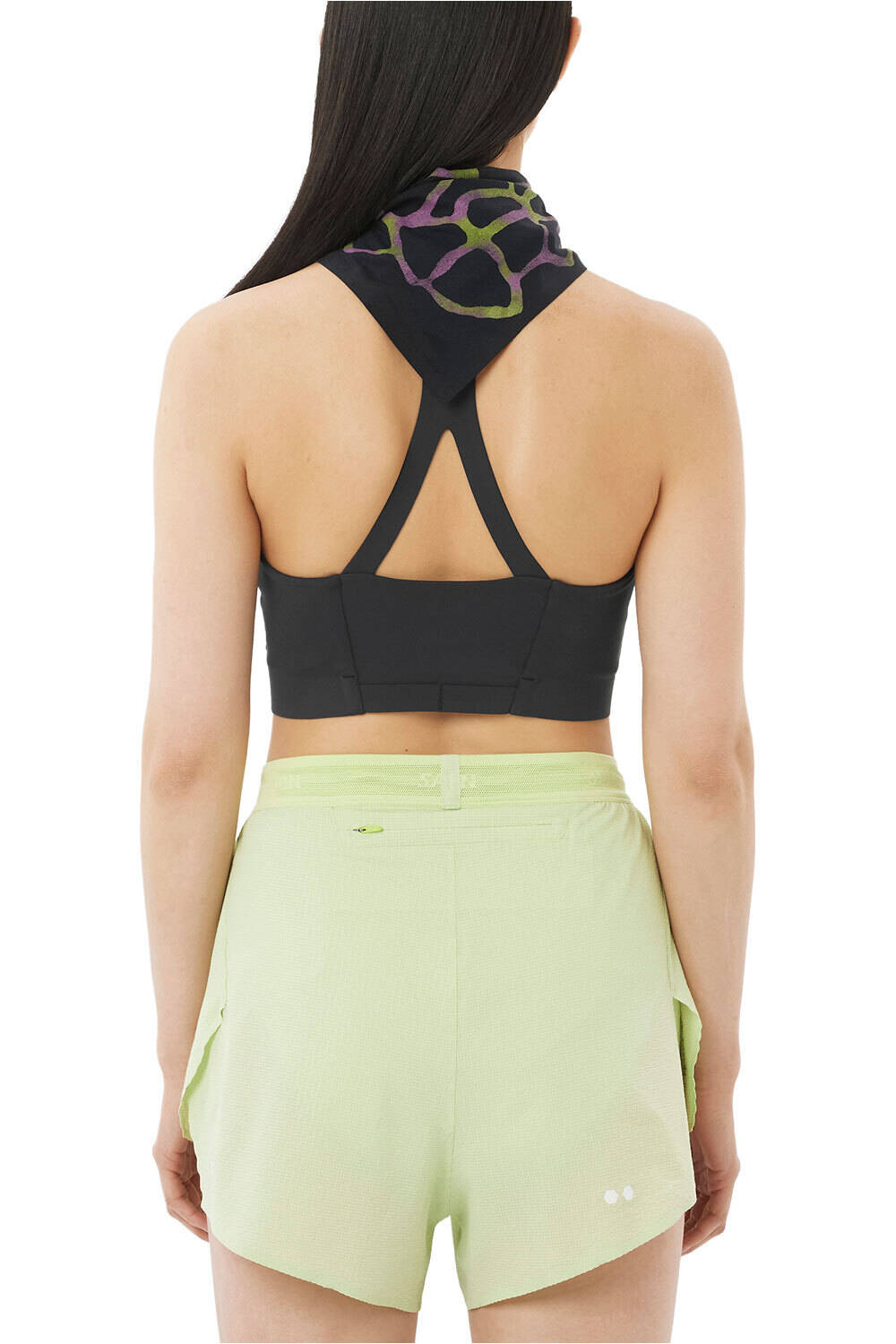 Salomon body running mujer SHKOUT BLISS NEGRO vista trasera
