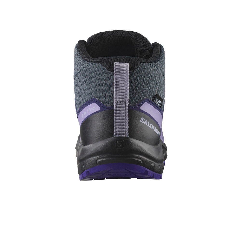 Salomon bota trekking niño XA PRO V8 MID WATERPROOF GRIS vista trasera