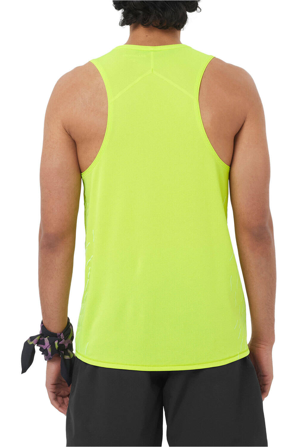 Salomon camisetas trail running tirantes hombre SENSE AERO SINGLET GFX VERDE vista trasera