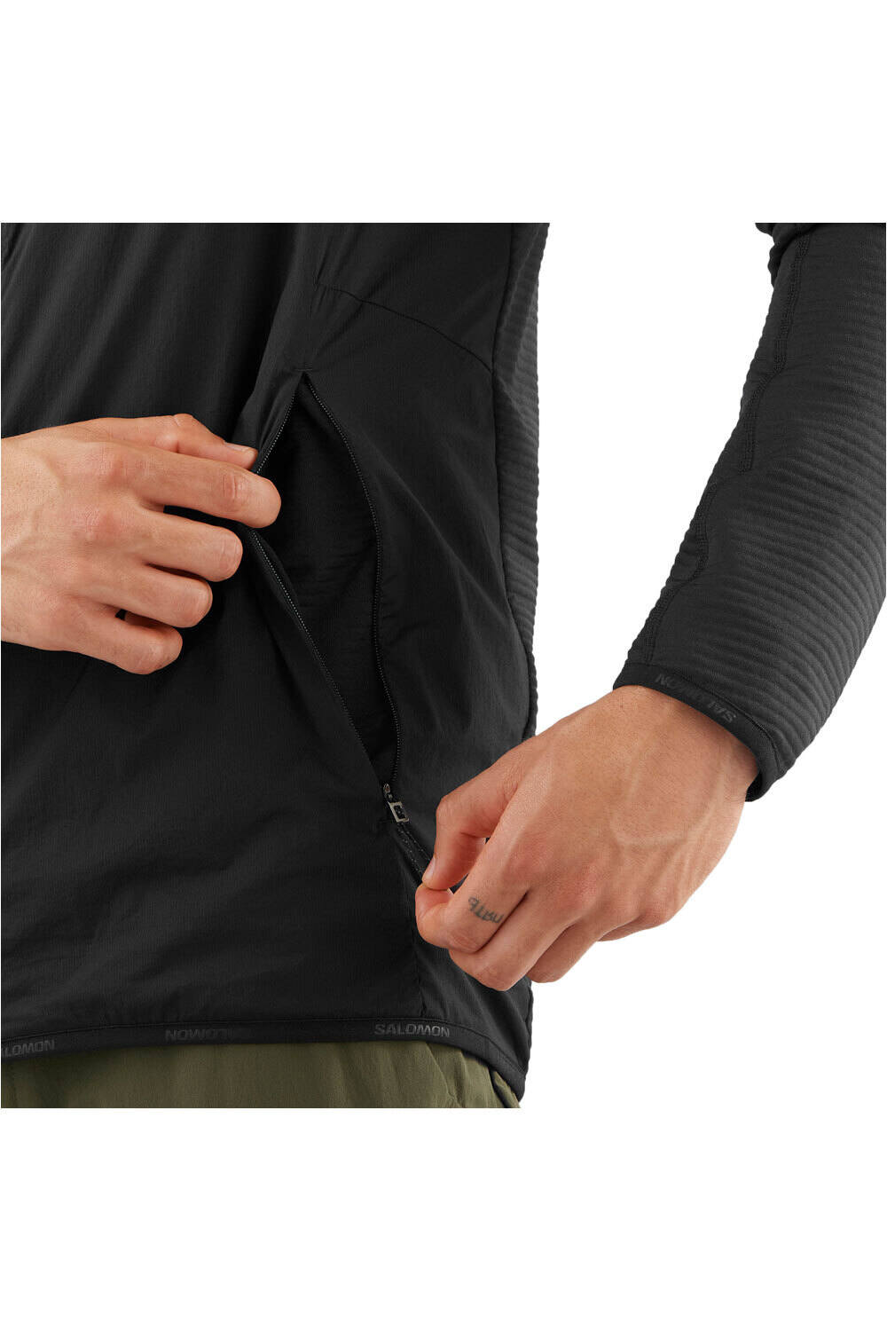 Salomon forro polar hombre ESSENTIAL LIGHTWARM NEGRO 03