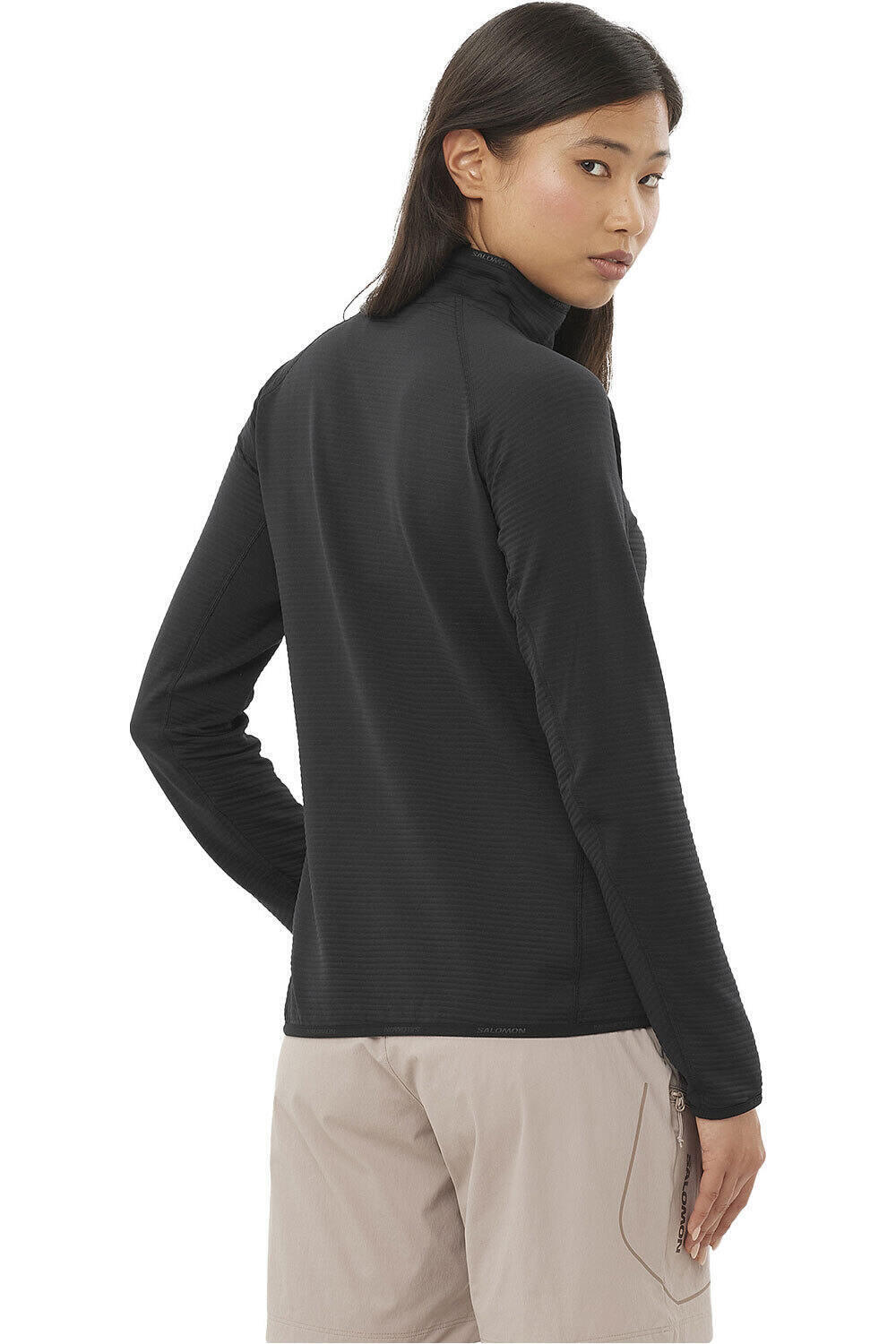 Salomon forro polar mujer ESSENTIAL LIGHTWARM NEGRO vista trasera