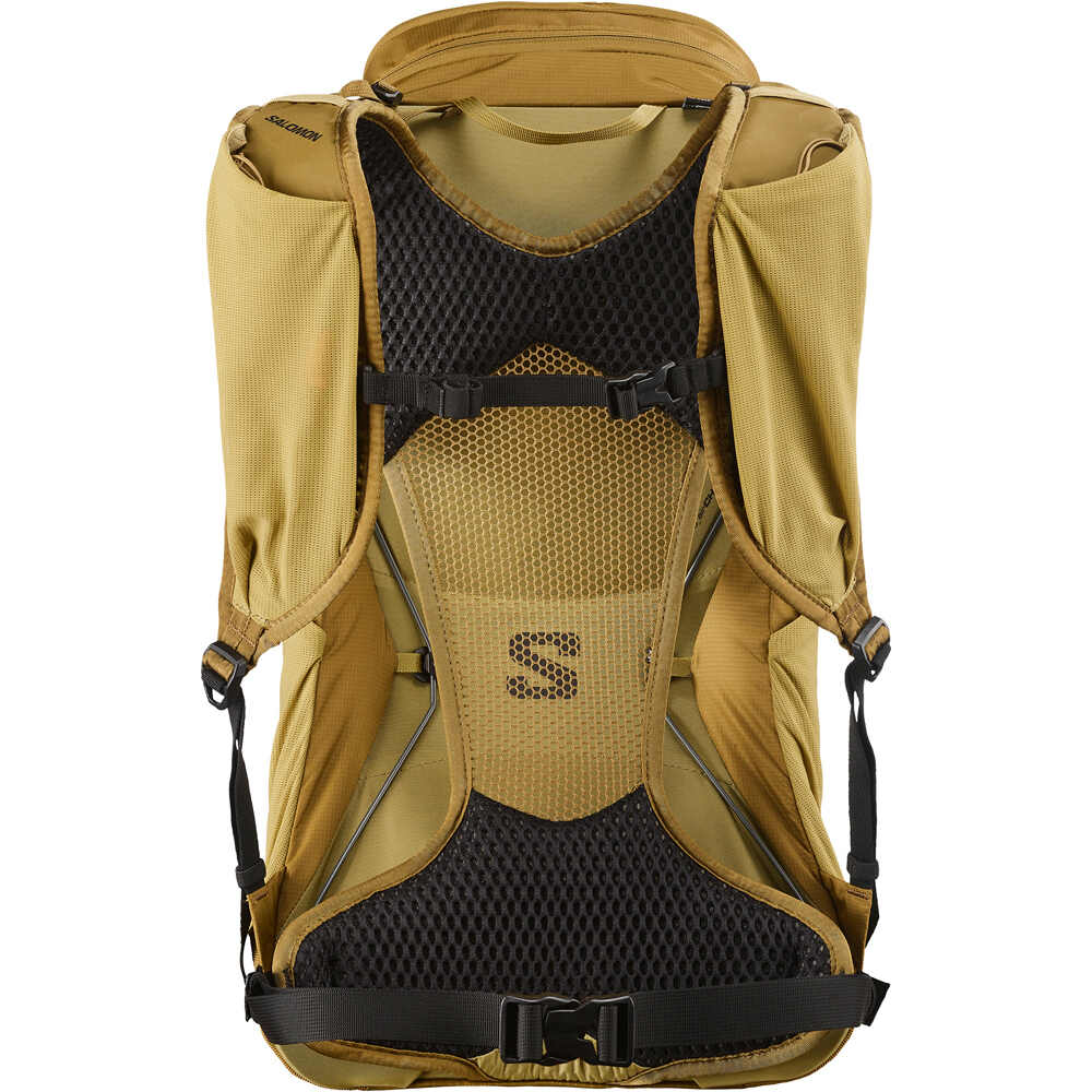 Salomon mochila montaña AEROTREK 20 VERDE 03