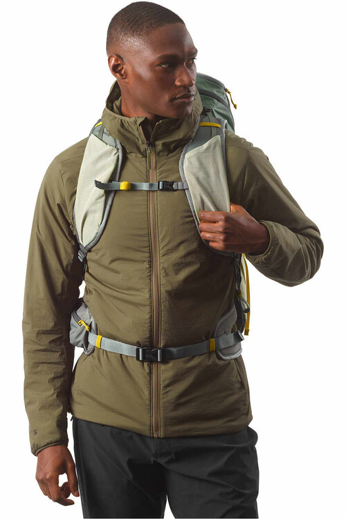 Salomon mochila montaña AEROTREK 30 GRIS