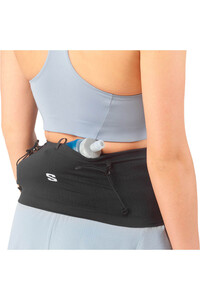 Salomon riñonera ADV SKIN SEAMLESS BELT NEGRO 04
