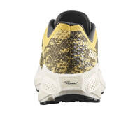 Salomon zapatilla running mujer AERO GLIDE 4 GRVL AMARILLO vista trasera