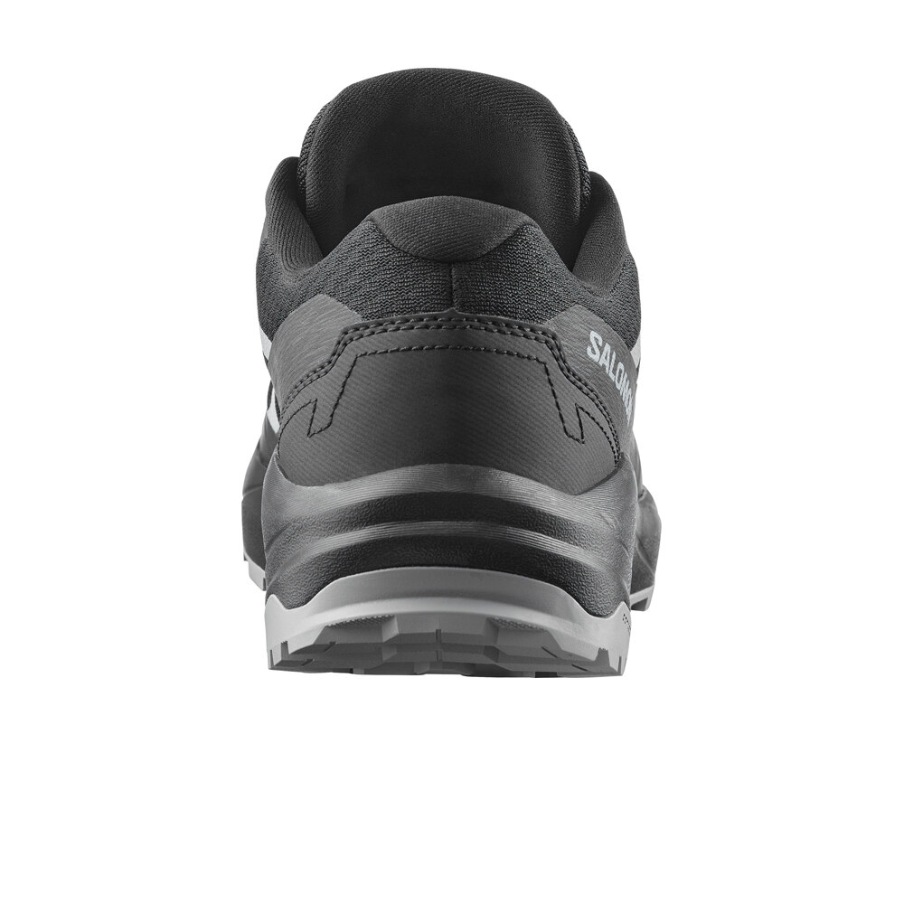 Salomon zapatilla trekking hombre OUTSCAPE NEGRO vista trasera