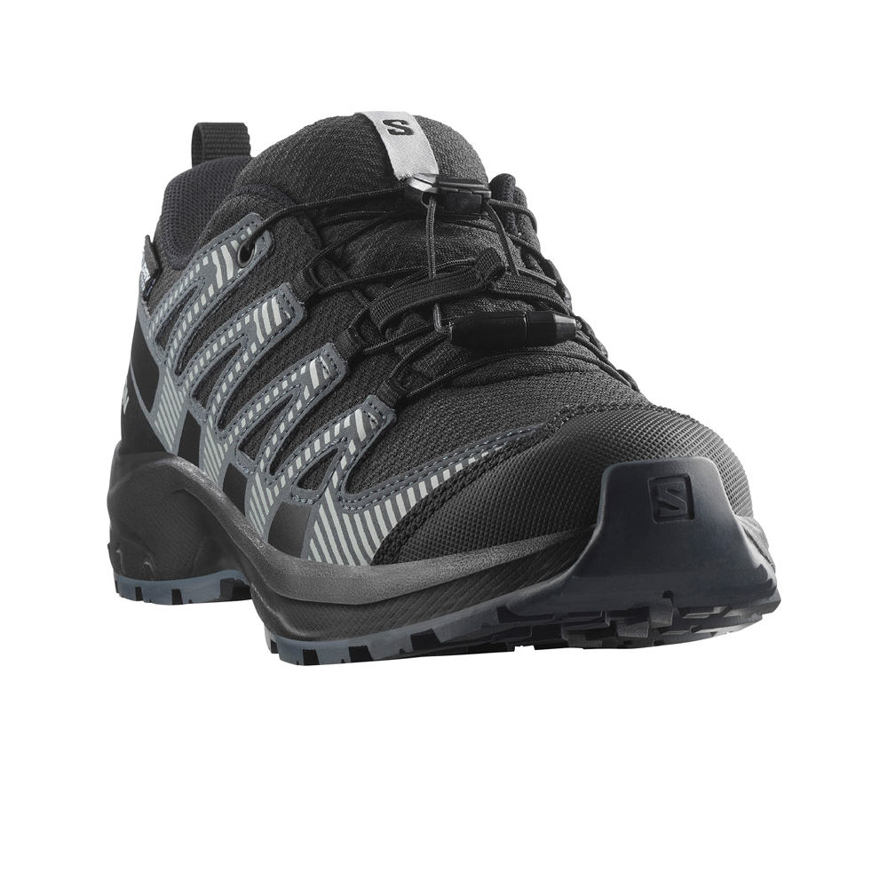 Salomon zapatilla trekking niño XA PRO V8 WATERPROOF NEGRO puntera