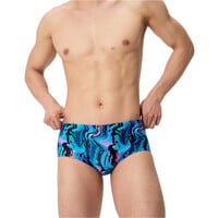 Speedo bañador natación hombre PRINTED 13.5CM BRIEF AZUL vista frontal