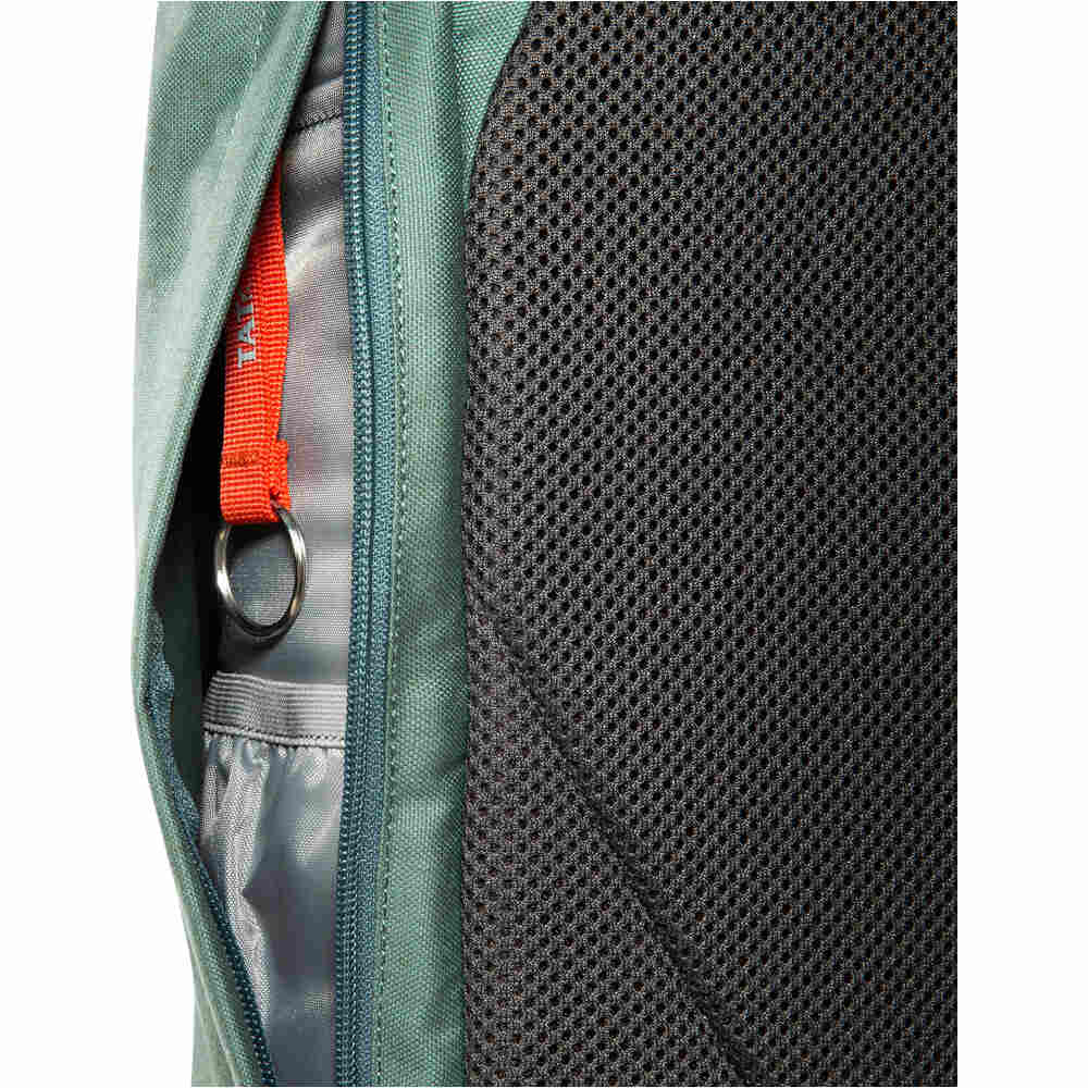 Tatonka mochila montaña GRIP ROLLTOP PACK 34 KAPOK VERDE 06