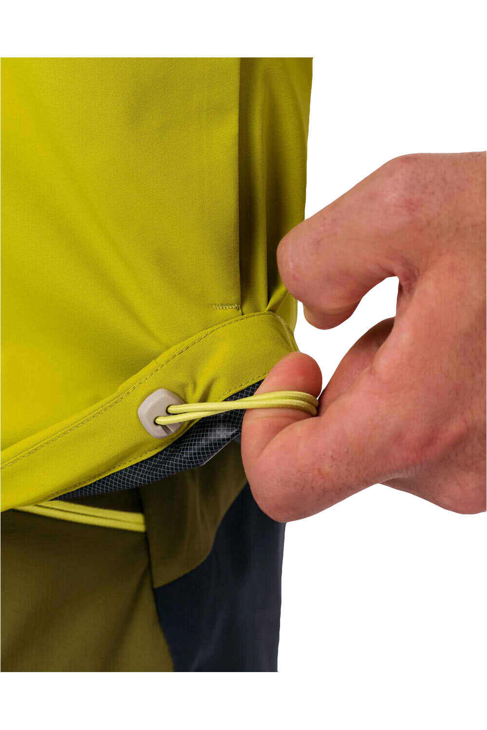 Ternua chaqueta impermeable hombre VALDUR VERDE 04