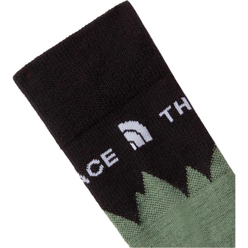 The North Face calcetines montaña MOUNTAIN RESORT GRIS 02