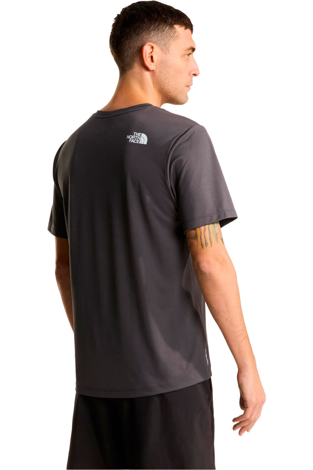 The North Face camiseta montaña manga corta hombre 24/7 GRIS vista trasera