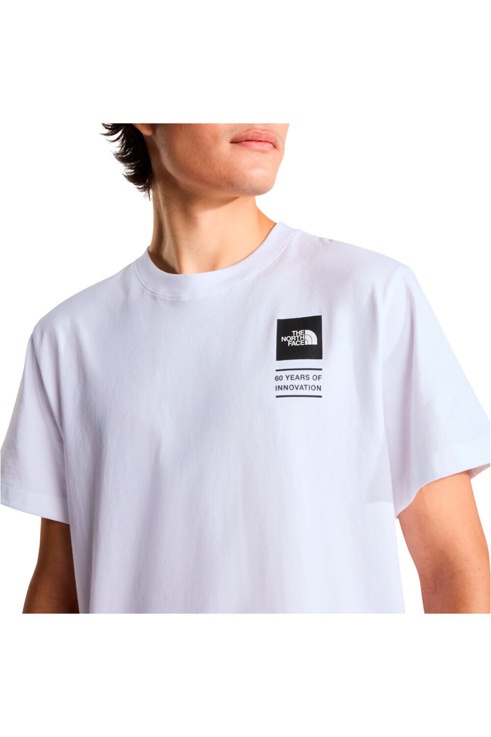 The North Face camiseta montaña manga corta hombre BCD CELEBRATION BLANCO vista detalle