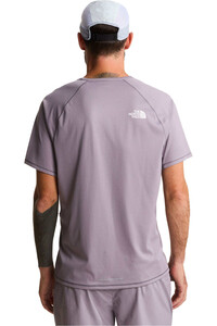 The North Face camiseta montaña manga corta hombre SUNRISER GRIS vista trasera