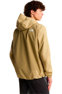 The North Face chaqueta impermeable hombre QUEST MONO MARRON vista trasera