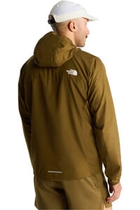 The North Face Chaqueta Trail Hombre FONTANALES WIND MARRON vista trasera