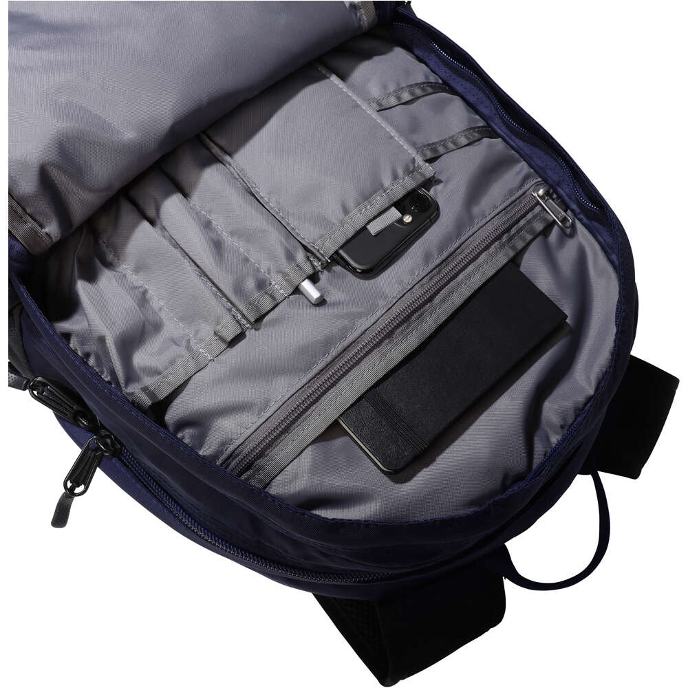 The North Face mochila montaña BOREALIS CLASSIC  04