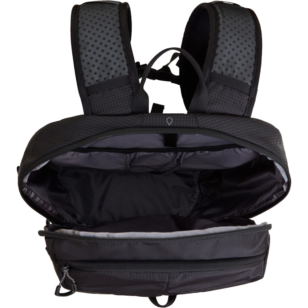 The North Face mochila montaña BOREALIS TRAIL MARRON 05