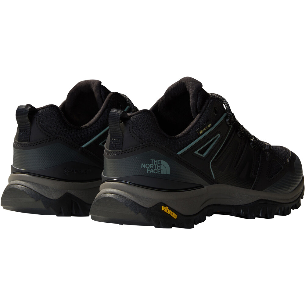 The North Face zapatilla trekking mujer HEDGEHOG GORE-TEX NEGRO puntera