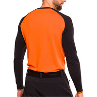 Trango camiseta térmica manga larga hombre CLARAC NARANJA vista trasera