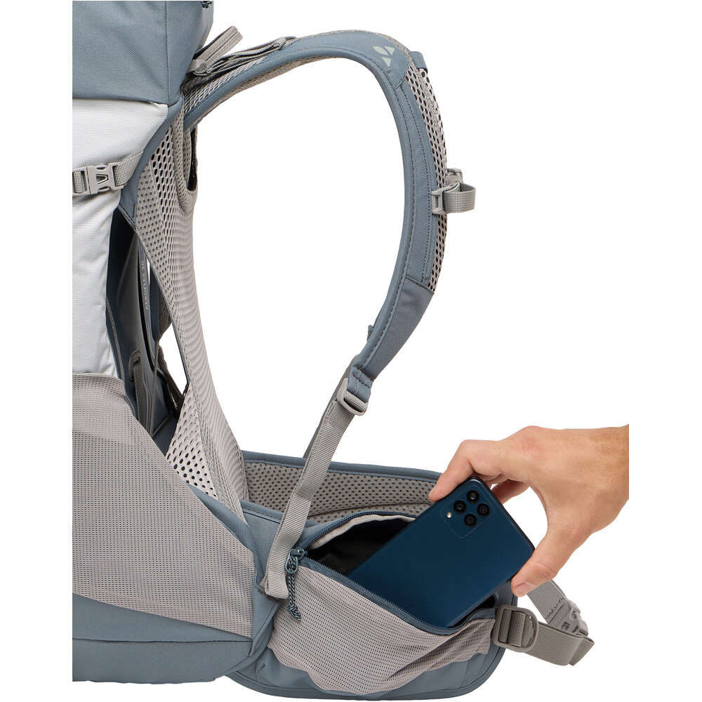 Vaude mochila montaña BRENTA 30 GRIS 06