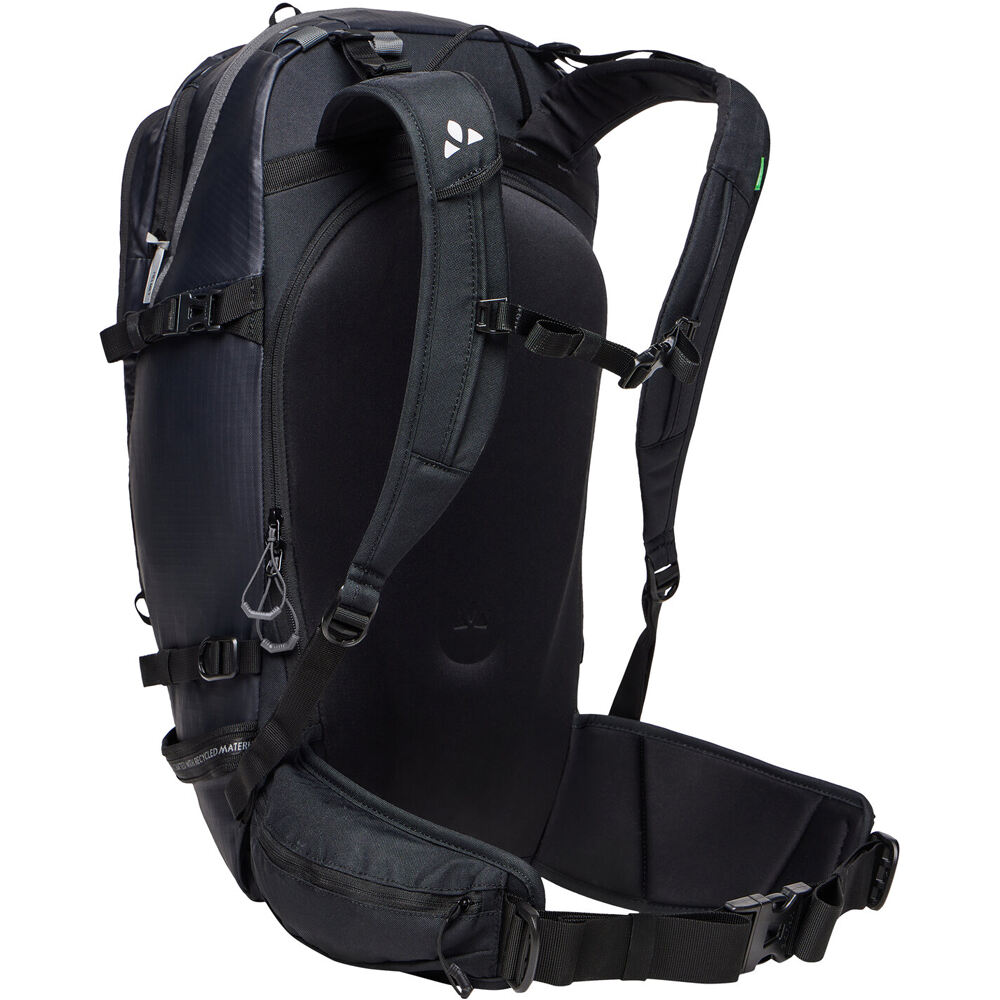 Vaude mochila montaña MONVISO 26 NEGRO 01