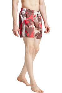 adidas bañador playa hombre TIE DYE SH 5IN vista detalle