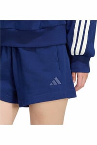 adidas bermuda mujer PANTALN CORTO ADIDAS KIT SMALL LOGO vista detalle