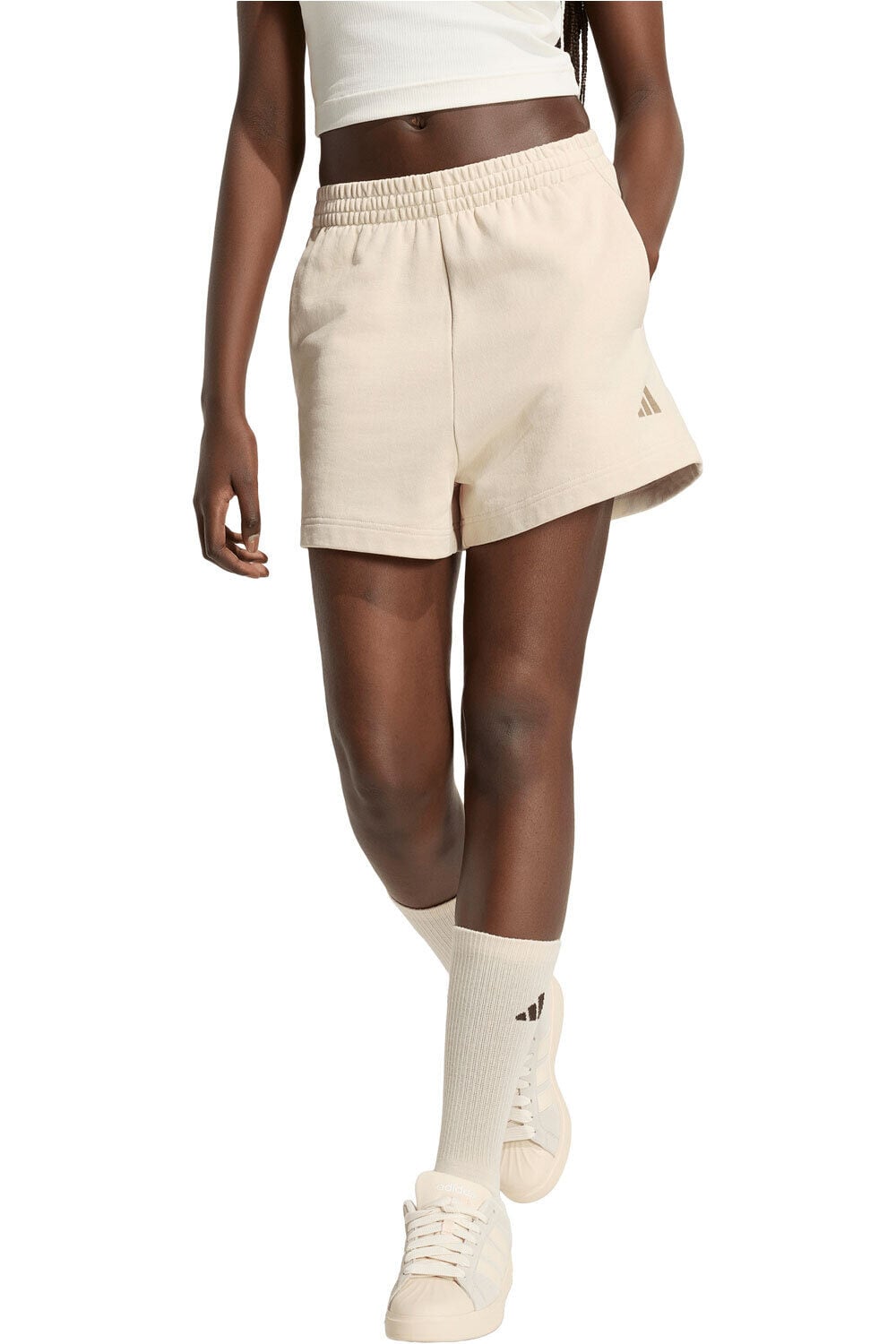 adidas bermuda mujer PANTALN CORTO ADIDAS KIT SMALL LOGO vista frontal