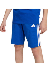 adidas bermuda niño ESSENTIALS vista detalle