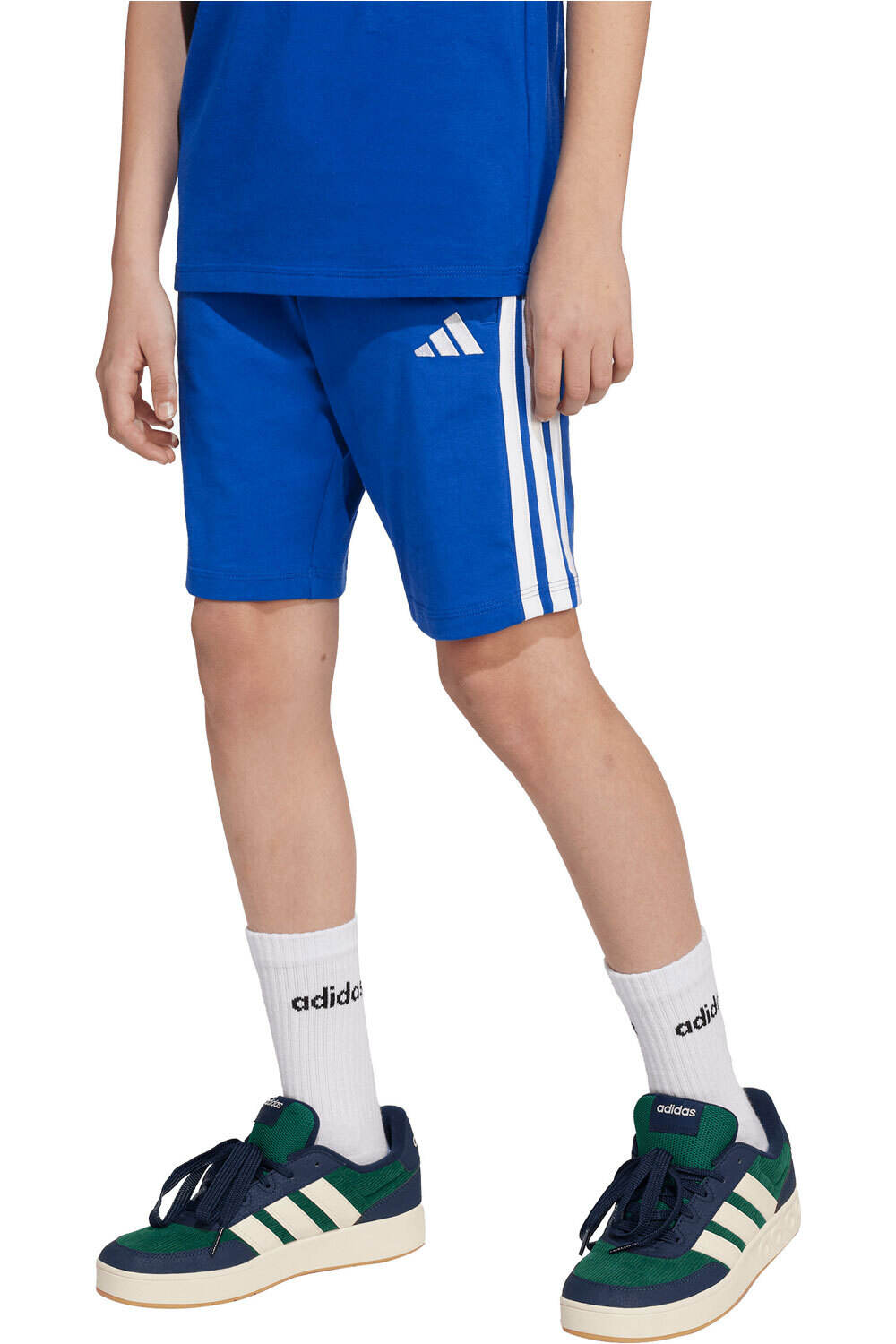 adidas bermuda niño ESSENTIALS vista frontal