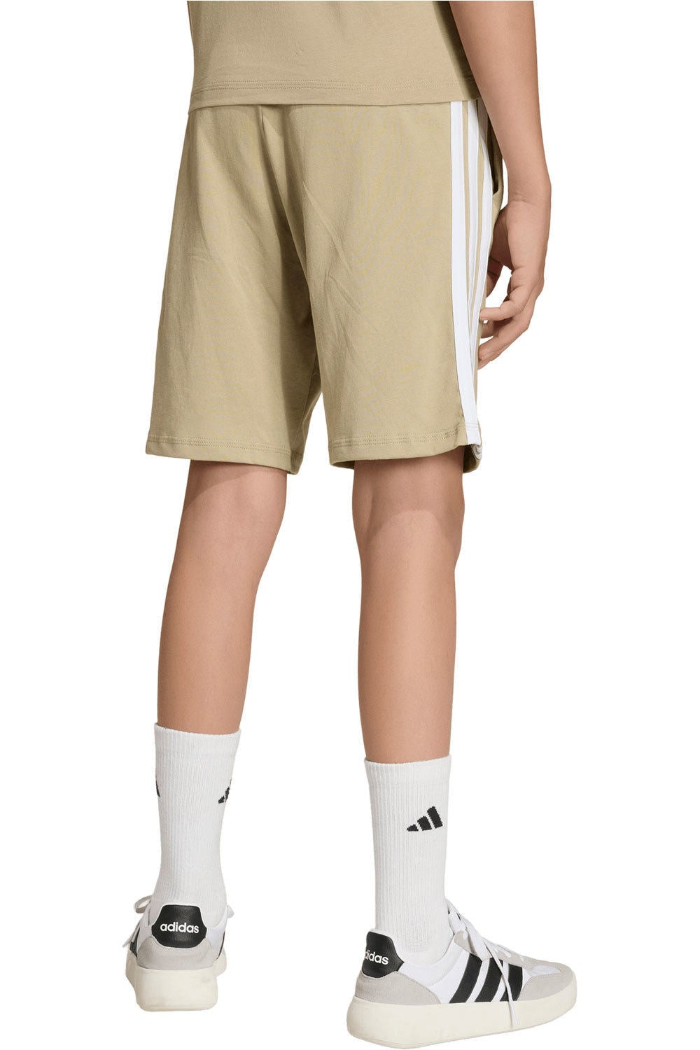 adidas bermuda niño ESSENTIALS vista trasera