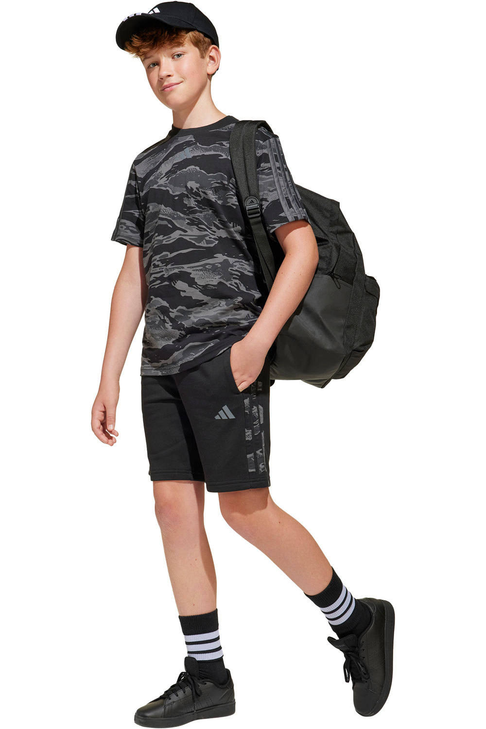 adidas bermuda niño J CAMO SHORT vista detalle