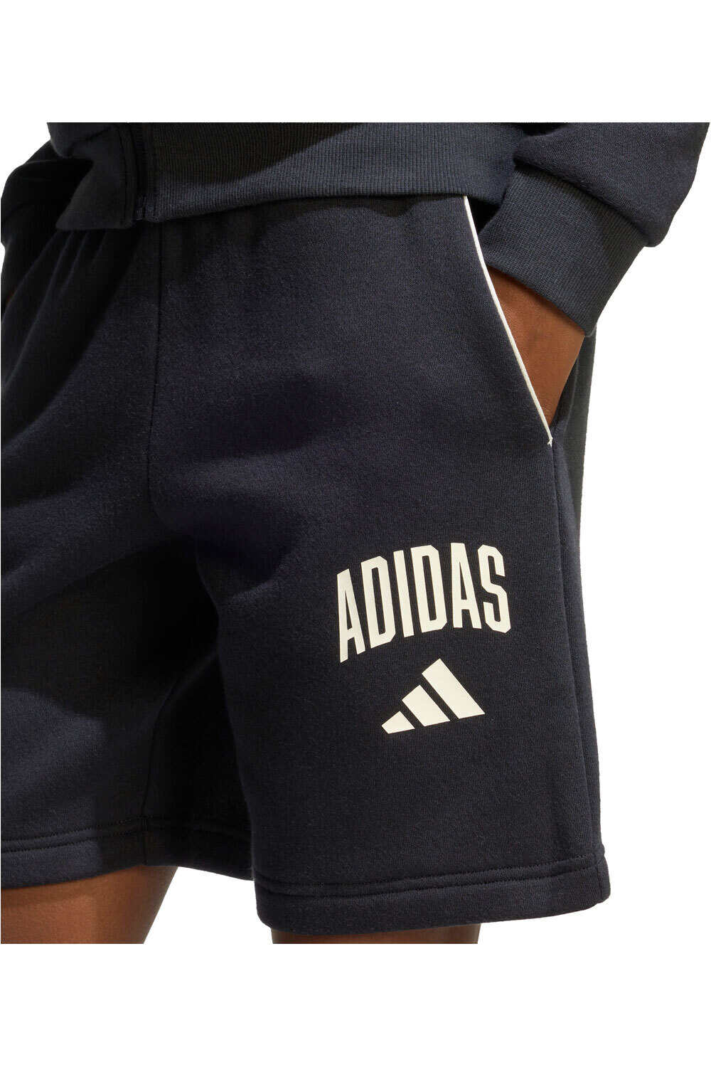 adidas bermuda niño J CLGT FL SHO vista detalle