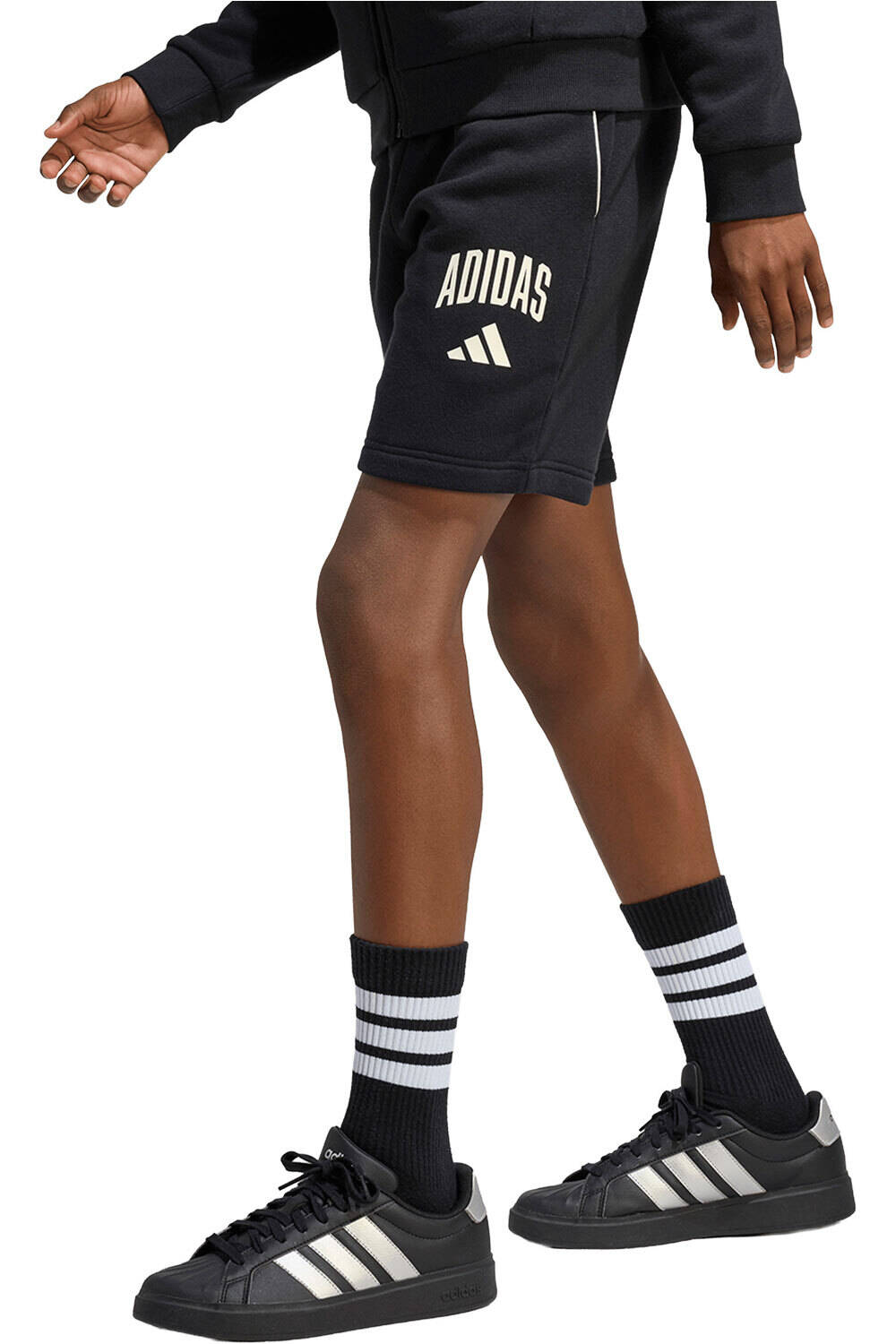 adidas bermuda niño J CLGT FL SHO vista frontal