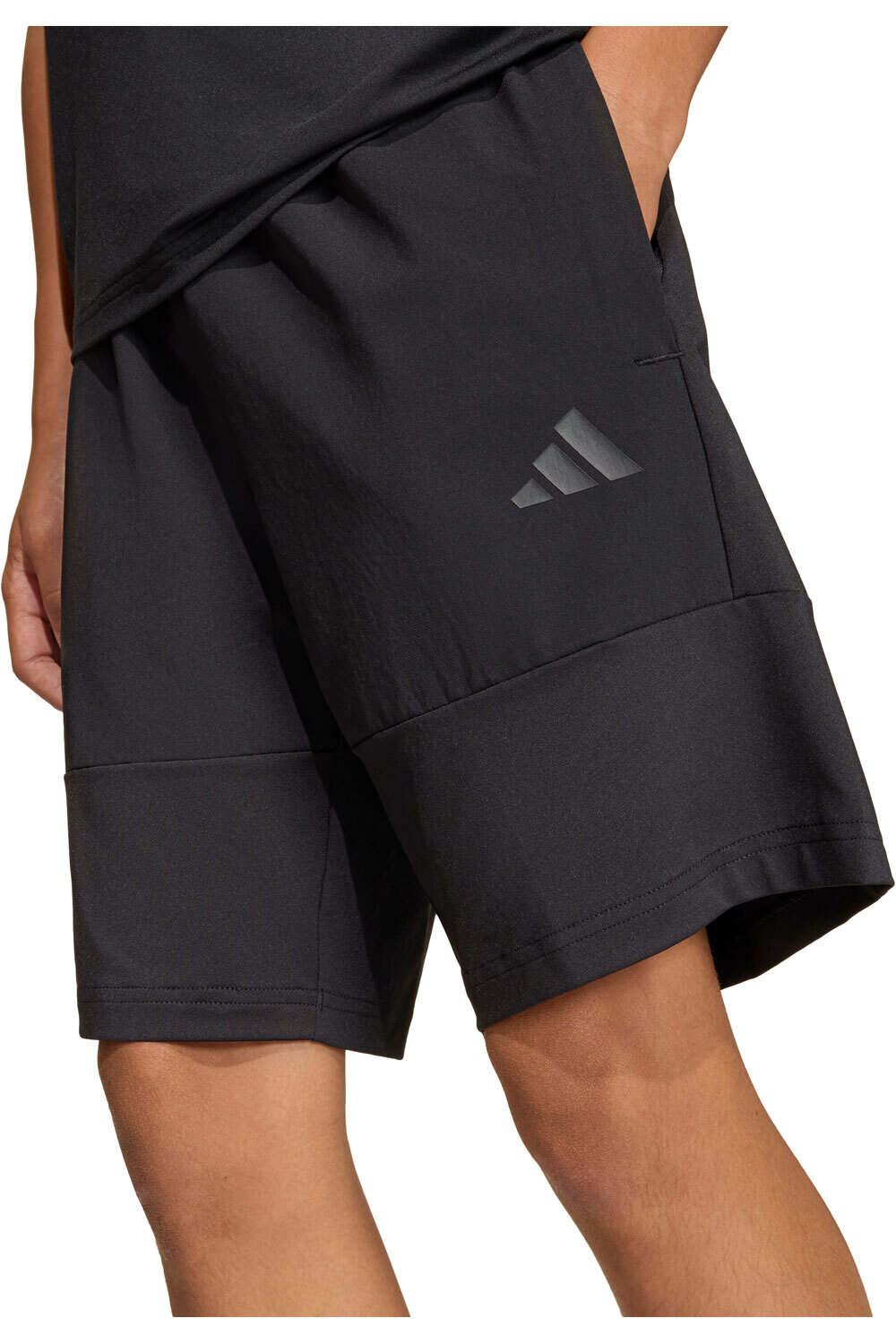 adidas bermuda niño PANTALN CORTO SPORT ICONS vista detalle