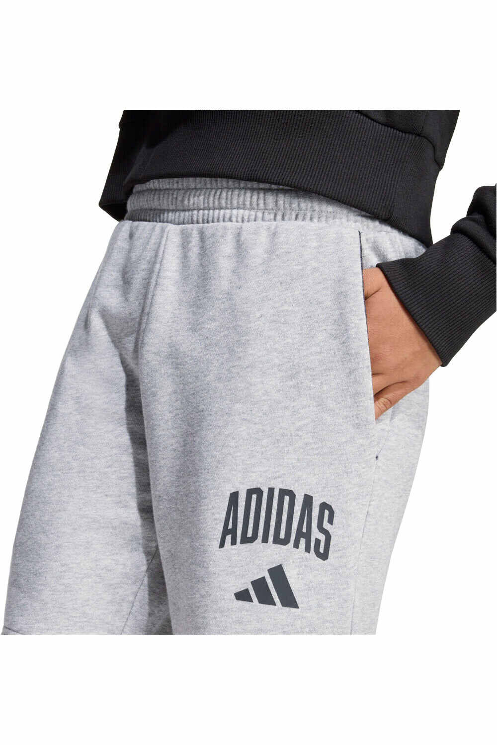 adidas bermuda niño SEASONALS UNIVERSITARIO vista detalle