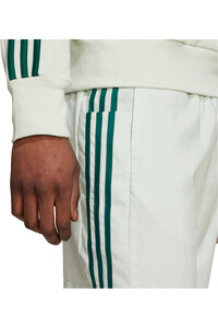 adidas bermudas hombre AEROREADY Essentials Chelsea 3 bandas 03
