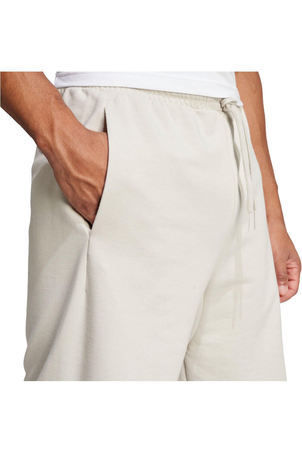 adidas bermudas hombre ESSENTIALS BIG LOGO FRENCH TERRY vista detalle