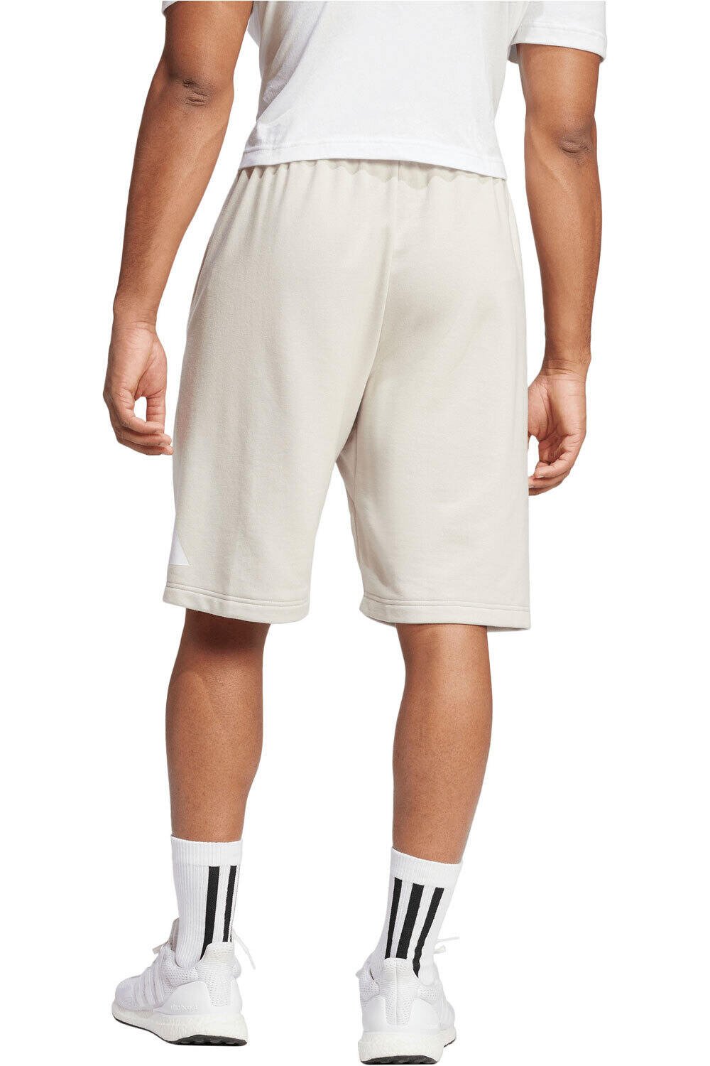 adidas bermudas hombre ESSENTIALS BIG LOGO FRENCH TERRY vista trasera