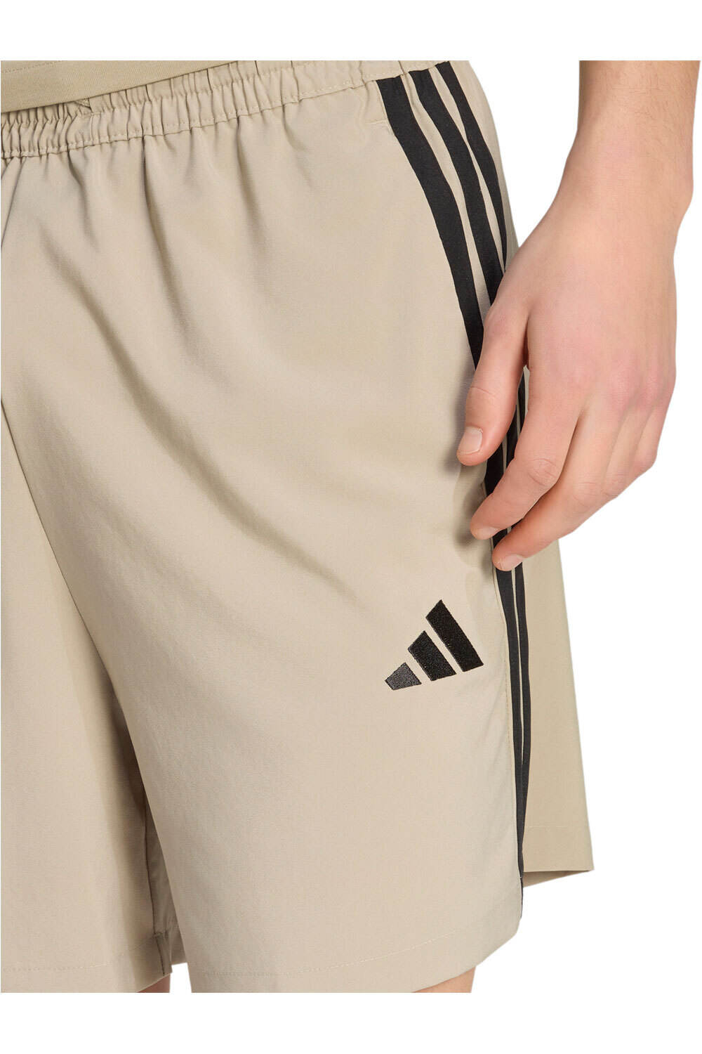 adidas bermudas hombre ESSENTIALS CHELSEA 3 BANDAS vista detalle