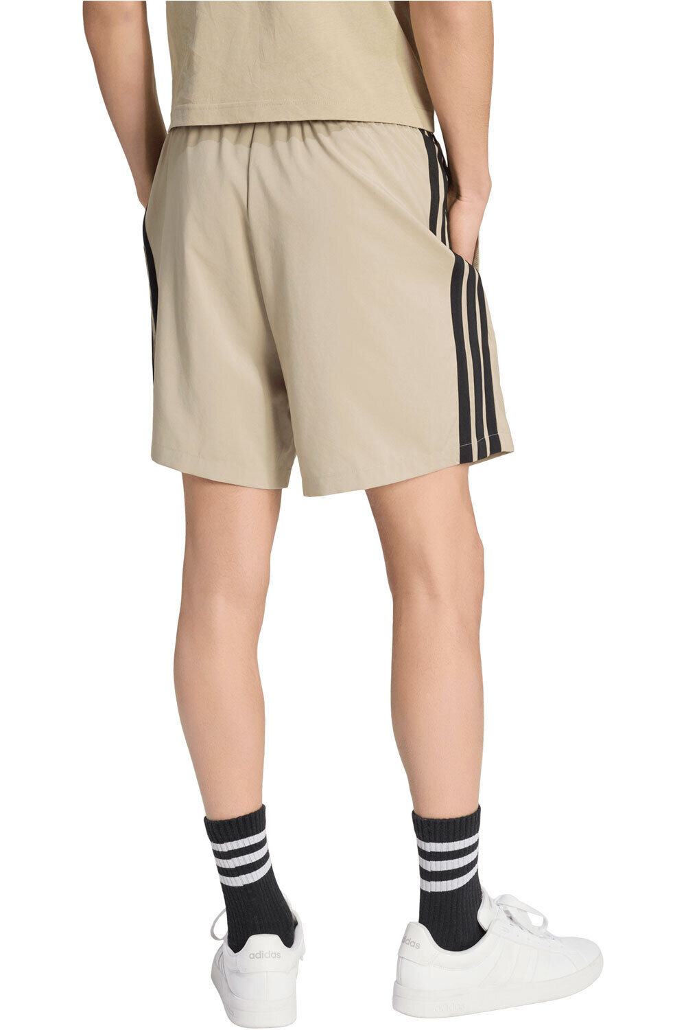 adidas bermudas hombre ESSENTIALS CHELSEA 3 BANDAS vista trasera