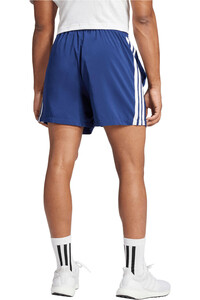 adidas bermudas hombre ESSENTIALS CHELSEA 5-INCH 3 BANDAS vista trasera
