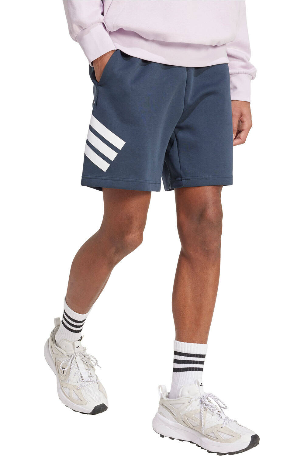 adidas bermudas hombre FUTURE ICONS THREE STRIPES vista detalle