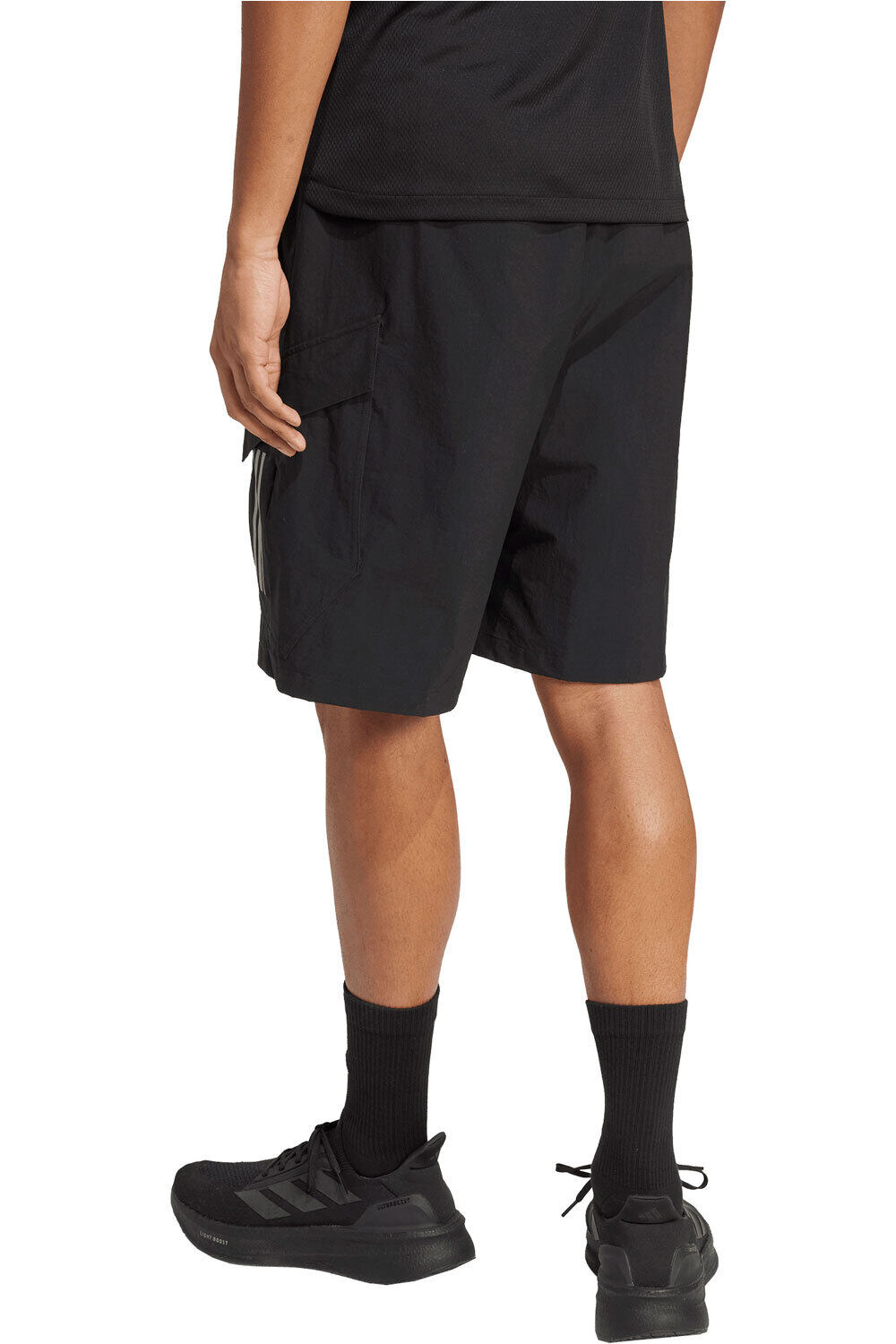 adidas bermudas hombre MERCEDES F1 MECHANICS vista trasera