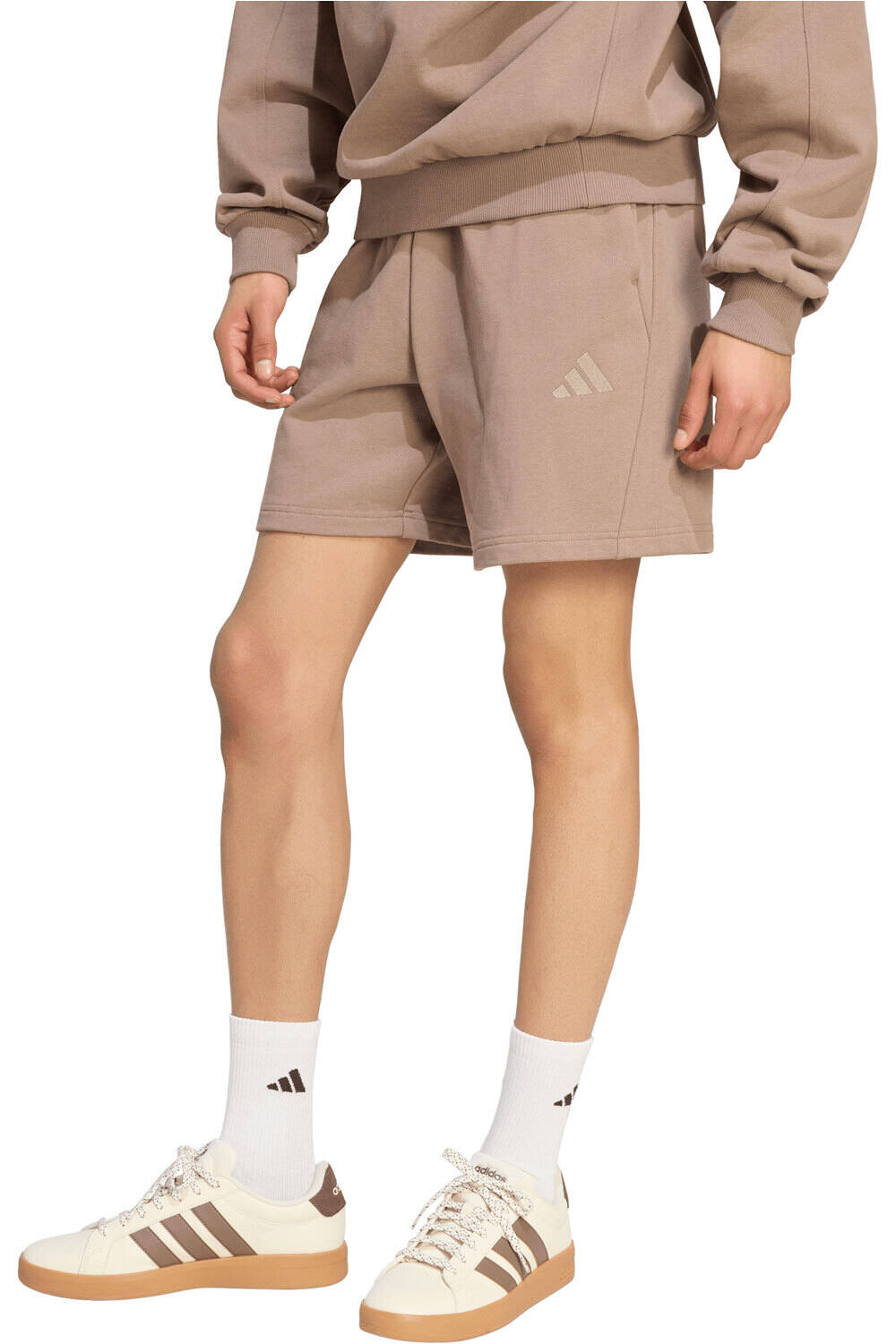 adidas bermudas hombre PANTALN CORTO ADIDAS KIT SMALL LOGO vista frontal