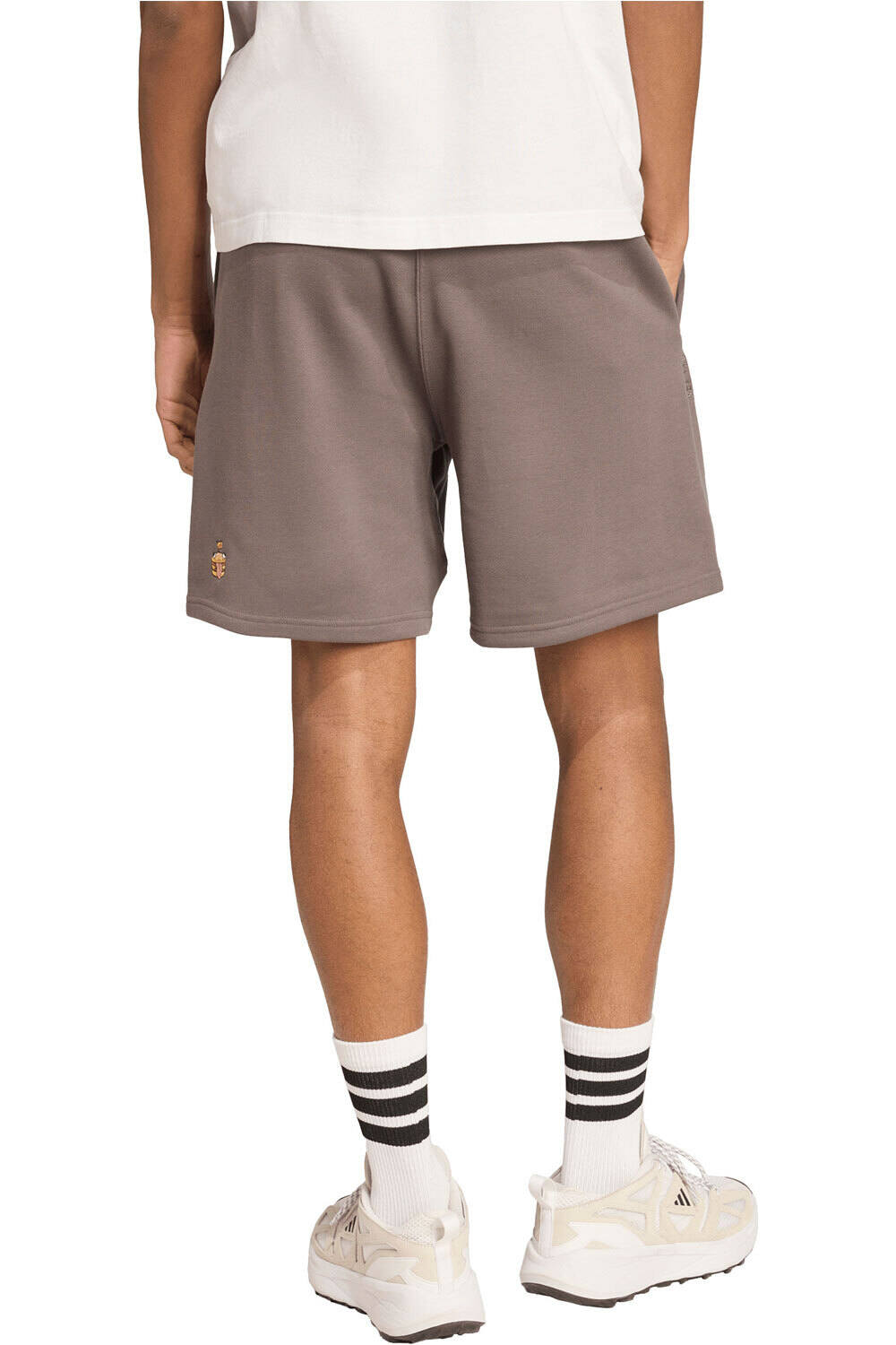adidas bermudas hombre X FORTNITE vista trasera
