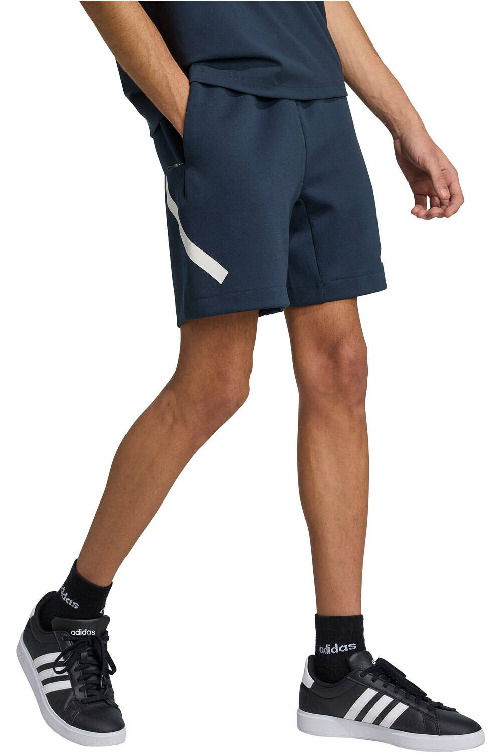 adidas bermudas hombre Z.N.E. vista detalle