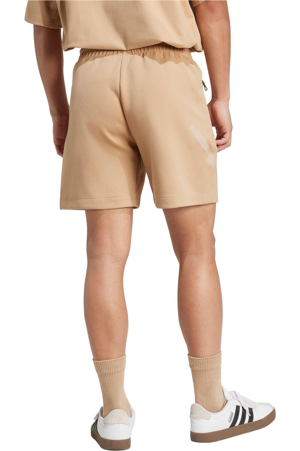 adidas bermudas hombre Z.N.E. vista trasera