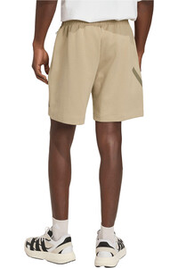 adidas bermudas hombre Z.N.E. vista trasera